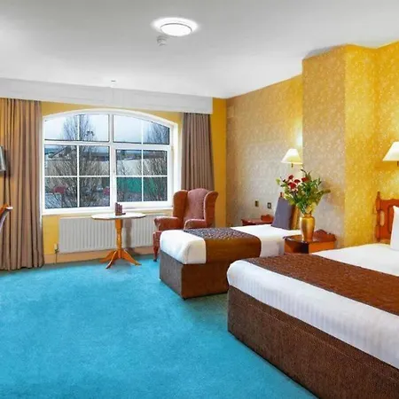 Hotel Brook Boutique 4*