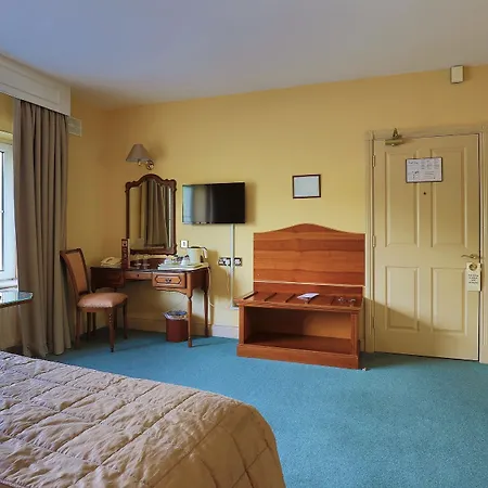 Brook Boutique Hotel