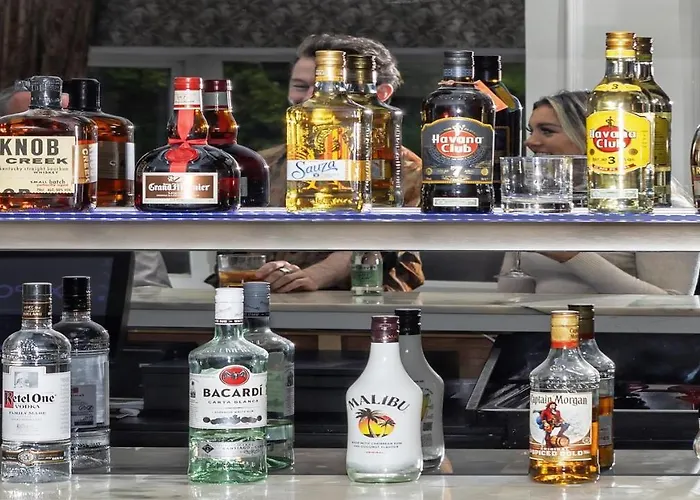 Hotel Brook Boutique 4*