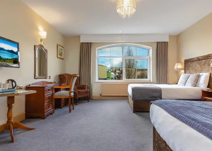 Brook Boutique Hotel 4*