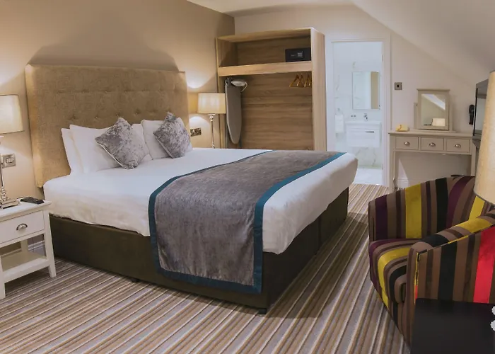 Brook Boutique Hotel 4*