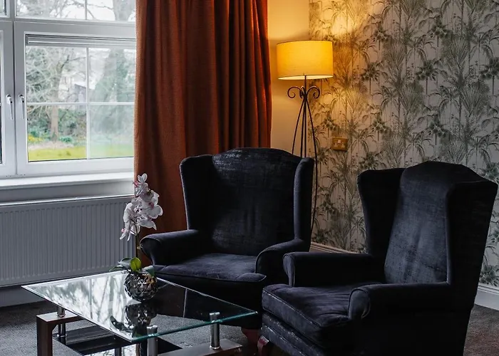 Brook Boutique 4*