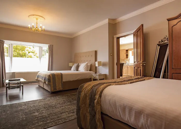 Brook Boutique Отель 4*